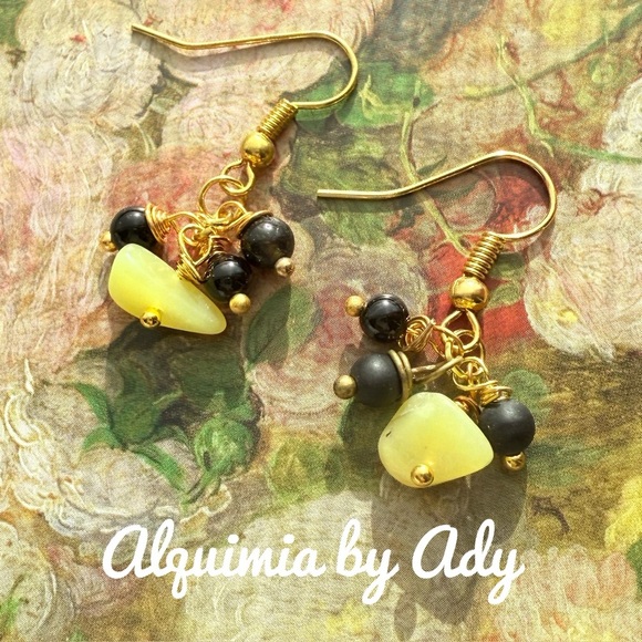 Alquimia Yellow Earrings - Picture 1 of 1